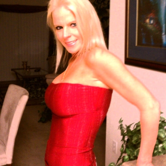 Meet your Posher, Annie - Picture 1 of 1